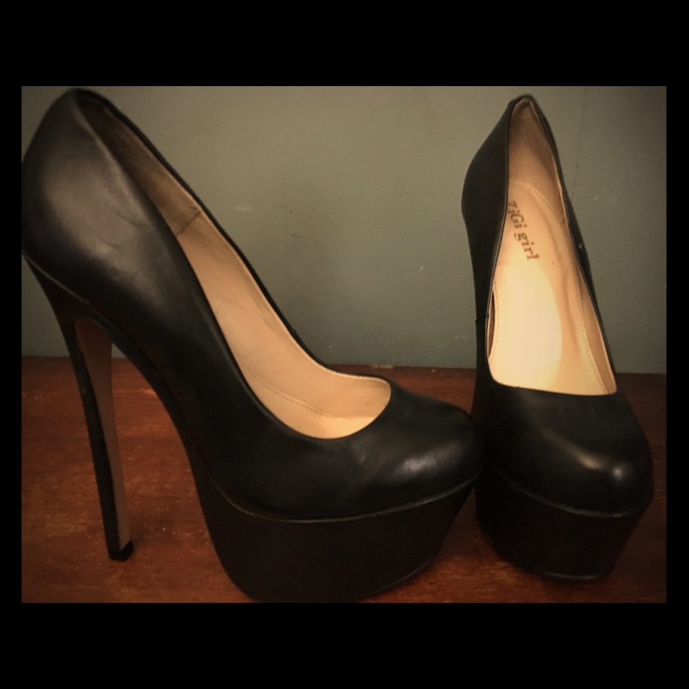 Zigi girl black platform heels